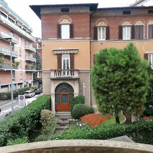 Alojamento de Acomodação e Pequeno-almoço Bed And Bike - Dream House, Bérgamo